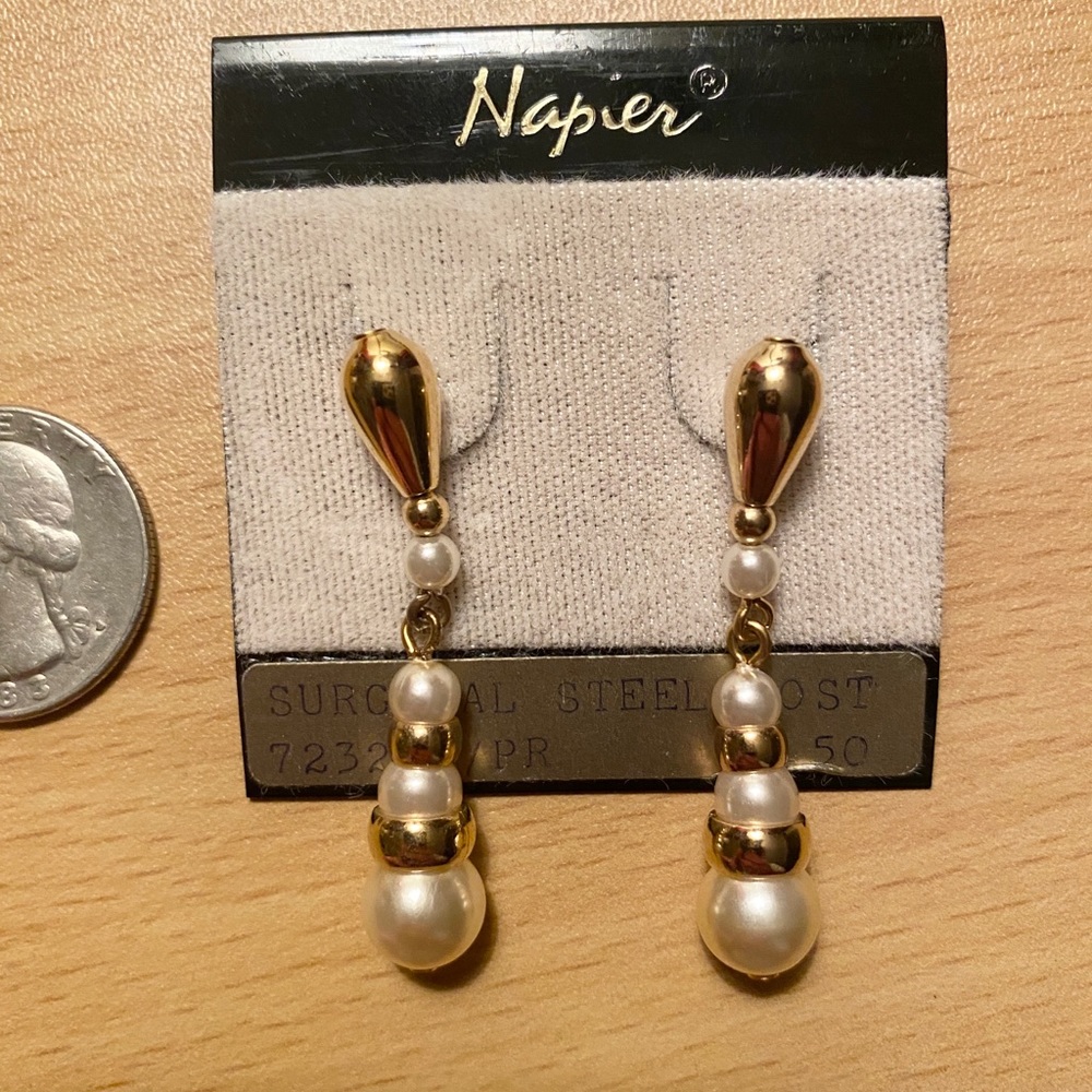 VINTAGE Napier Surgical Steel Post Earrings